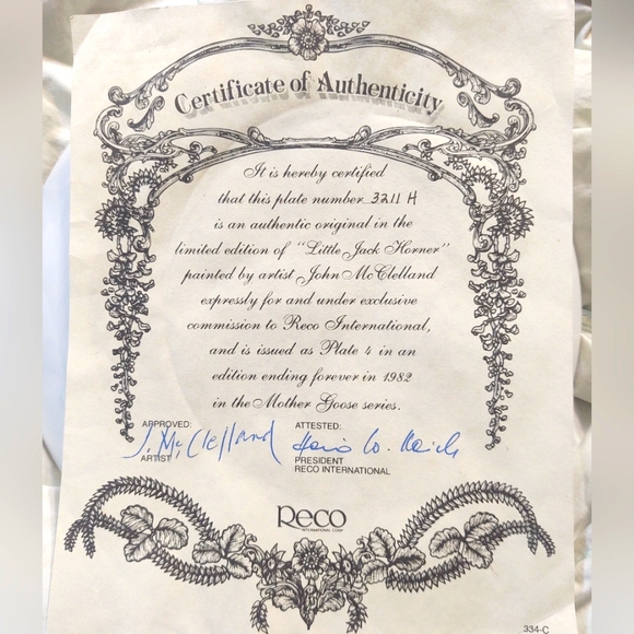 Reco Collector Plate-Limited Edition Plate # 3211H from Bradford Exchange -1982 - Picture 3 of 6